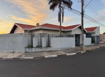 Casa · 392m² · 3 Quartos · 2 Vagas · Casa no bairro Florindo Caetano em Artur Nogueira/SP