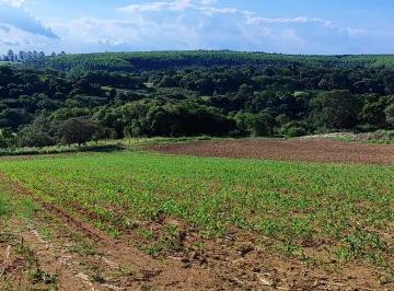 Rural · 907500m² · 4 Quartos · 10 Vagas · Sitio em Piedade