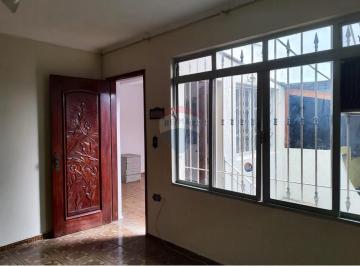 Casa · 90m² · 4 Quartos · 1 Vaga · *Amplo Sobrado para Aluguel - 3 Dormitórios em Localização Privilegiada!*