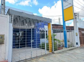 Casa Para Vender no bairro Centro em Feira De Santana · Casa Para Vender no bairro Centro em Feira De Santana