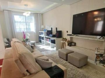 Casa de 3 quartos, Ribeirão Preto · Casa à venda na Vila Mariana com 3 quartos