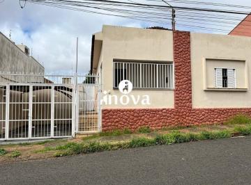 Casa · 131m² · 2 Quartos · 1 Vaga · Casa a venda, bairro Fabrício.