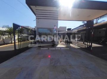 Apartamento · 44m² · 2 Quartos · 1 Vaga · Apartamento de dois dormitórios com uma vaga de garagem.