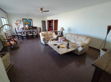 Apartamento · 150m² · 3 Quartos · 2 Vagas · Apartamento Mobiliado disponível para locação no bairro Saraiva em Uberlândia-MG