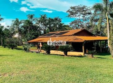 Rural · 5000m² · 3 Quartos · 6 Vagas · Chácara mobiliada disponível para locação e venda no bairro Chácaras Eldorado em Uberlândia-MG