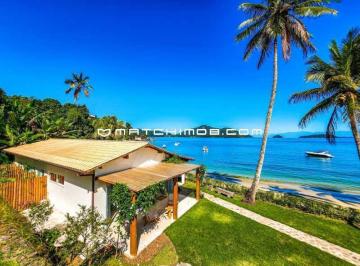 Casa · 700m² · 10 Quartos · 8 Vagas · Casa frente mar à venda em Vila Velha - Angra dos Reis