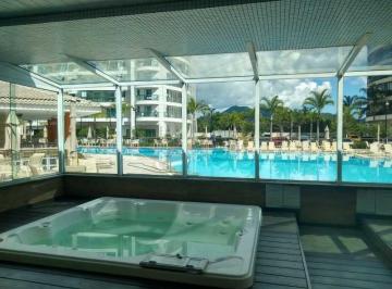 Apartamento · 93m² · 3 Quartos · 2 Vagas · Resort familia