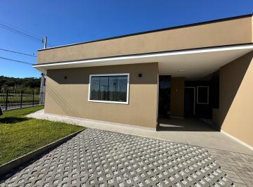 Casa · 84m² · 2 Quartos · Casa 02 dorm sendo 01 suíte