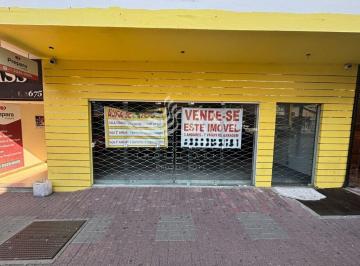 Comercial · 515m² · 7 Vagas · Loja com 3 andares à venda no Centro de Blumenau