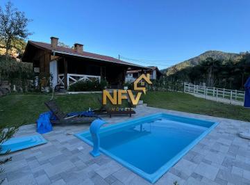 Rural · 1041m² · 3 Quartos · 1 Vaga · Chácara com lindo Riacho
