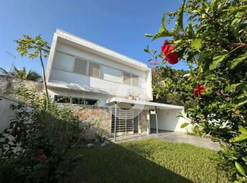 235b53e1f62955fc6ea66ff1a78052c776b70585 · Casa com 3 dormitórios à venda, 180 m² por R$ 1.250.000,00 - São Francisco - Niterói/RJ