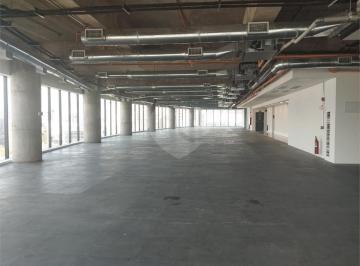 Área de Serviço · Imoveis - no Parque Industrial Tomas Edson