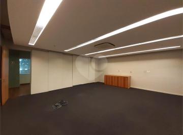 Comercial · 2091m² · 49 Vagas · Salas à venda em Vila Anastácio - SP