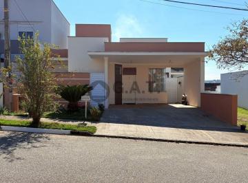 Foto 06 · Casa em Condomínio na Vila Odil Antao, Sorocaba-SP: 3 Quartos, 1 Suíte, 3 Banheiros, 2 Vagas de Gara