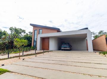 Casa de 4 quartos, Senador Canedo · Casa de Condomínio em Senador Canedo, com 4Q, piscina, cinema, escritório e pub