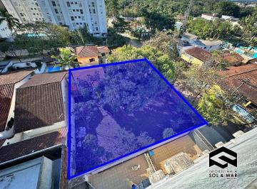 Terreno · 860m² · OPORTUNIDADE! TERRENO C/ 860m², LOCALIZ. ESTRATÉGICA, APENAS 500m DA PRAIA!
