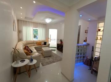 Casa · 182m² · 3 Quartos · 2 Vagas · Sobrado à venda no Condomínio Rubi
