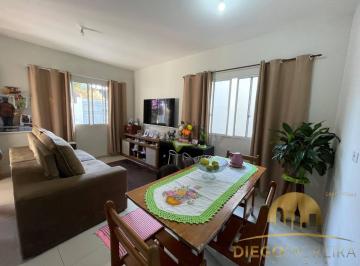 Casa · 87m² · 2 Quartos · 2 Vagas · Casa à venda em Terra Preta - com Porão e Quintal Amplo!