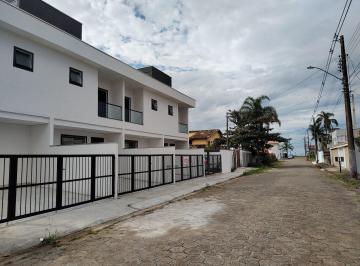 Casa · 70m² · 2 Quartos · 1 Vaga · Casa à venda a 200m da praia Massaguaçu, Caraguatatuba, SP