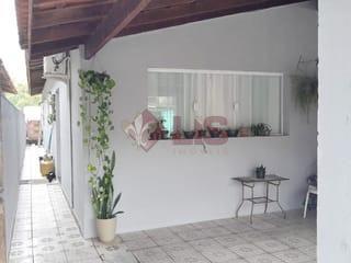 Casa · 65m² · 2 Quartos · 2 Vagas · Oportunidade casa térrea, escriturada 275 mil, Caraguá