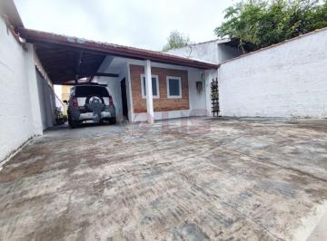 Casa · 60m² · 3 Quartos · 4 Vagas · Casa à Venda - Porteira Fechada no Bairro Gaivotas, Caraguatatuba!