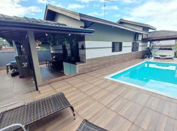Casa · 150m² · 2 Quartos · 4 Vagas · Linda casa para locação definitiva no bairro Cidade Jardim