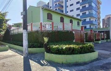 Casa · 70m² · 2 Quartos · 1 Vaga · Casa em condomínio horizontal em um dos melhores bairros da Cidade de frente para o mar !
