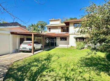 000 · Casa residencial no Canto da Lagoa, cercada de muito verde