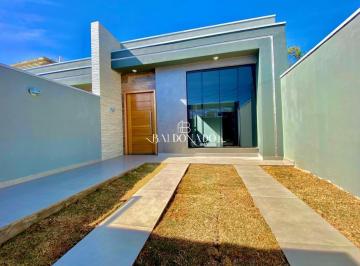 Casa · 125m² · 3 Quartos · 1 Vaga · Casa com 3 dormitórios em Extrema MG para locação, próximo ao Centro, comércios, Escolas