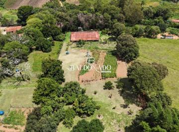 Rural · 350m² · 3 Quartos · Chácara em Toledo MG à Venda 6.000m ESCRITURA 3 km do centro
