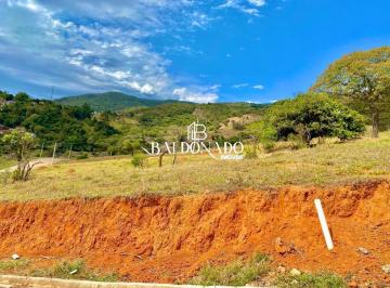 Terreno · 300m² · Terreno em Extrema - MG à venda 300metros MULTIFAMILIAR