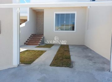 Casa · 70m² · 2 Quartos · 2 Vagas · CASA EM EXTREMA MG À VENDA 70,44 METROS À 3KM DO CENTRO