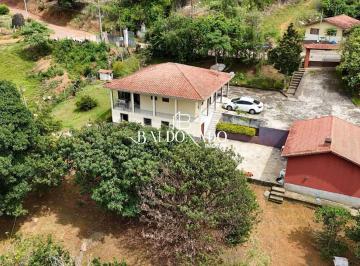Rural · 2200m² · 4 Quartos · 3 Vagas · CHÁCARA À VENDA EM TOLEDO MG 2.200M² A 500 METROS DO CENTRO