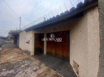 Casa · 181m² · 3 Quartos · 2 Vagas · Casa em Bragança Paulista à venda com 3 quartos PROX. CENTRO