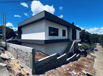 Casa · 250m² · 3 Quartos · 2 Vagas · 
                                CASA NOVA ALTO PADRÃO EM IVOTI-RS 
                            