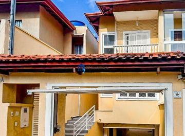 Casa · 200m² · 3 Quartos · 4 Vagas · R7 Imobiliária Vende sobrado no Vila Yara Osasco