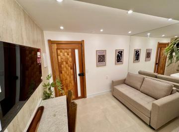 Apartamento de 1 quarto, Rio de Janeiro · Estúdio 32 M2 reformado e mobiliado. Av Rio Branco. Novo.