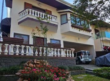 c6947c7489d635728403c06209c4ee5c238e119c · Casa com 4 dormitórios à venda, 297 m² por R$ 1.800.000,00 - Condomínio Arujá 5 - Arujá/SP