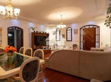 Casa · 351m² · 5 Quartos · 4 Vagas · Casa em Jardim Roberto, Osasco/SP de 351m² 5 quartos à venda por R$ 1.430.000,00