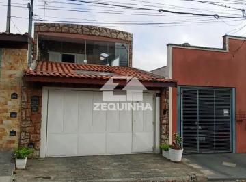 Casa · 420m² · 3 Quartos · 3 Vagas · Casa em Veloso, Osasco/SP de 420m² 3 quartos à venda por R$ 750.000,00