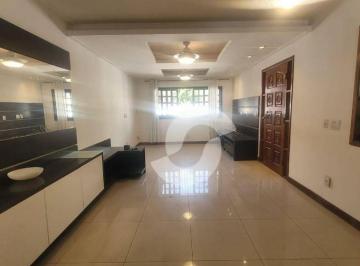 Casa · 314m² · 6 Quartos · 4 Vagas · Casa em São Francisco, Niterói/RJ de 314m² 6 quartos à venda por R$ 1.600.000,00