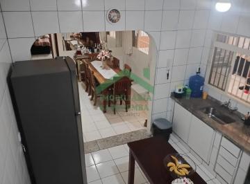 Casa · 237m² · 3 Quartos · Casa em Jardim das Rosas (Zona Leste I), São Paulo/SP de 237m² 3 quartos à venda por R$ 750.000,00