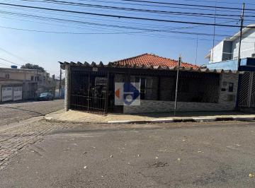 Casa · 118m² · 3 Quartos · 3 Vagas · Esquina Valorizada no Centro de Suzano!