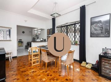 0491358554fc702548a47ce2a745b6a8ca911b40 · Casa à venda na Vila Clementino – Rua tranquila e localização estratégica! Charmosa casa de rua em t