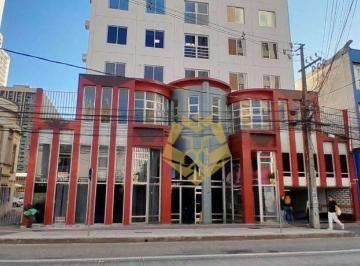 4c73f5ecce7df9fe317e180f92ecf8b43546e979 · Conjunto Comercial para Locação – Centro de Curitiba Sala para alugar, 52 m² por R$ 1.200/mês