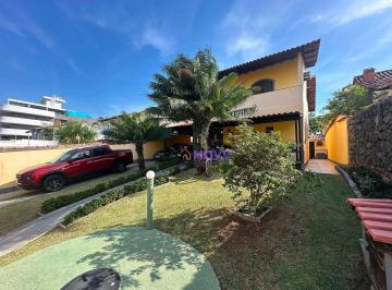 ac79d184b3feb9e31e12424622f5ea3a16483f98 · Casa à venda, 240 m² por R$ 1.800.000,00 - Piratininga - Niterói/RJ