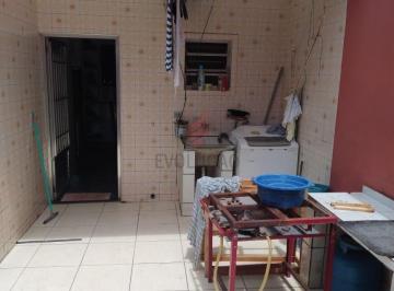 Casa · 2 Quartos · 1 Vaga · Casa de 4 cômodos para alugar no Jardim Turquesa