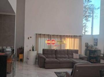 282b5b85c38da9cf6a9e395f33ab90e51f79fd70 · Casa Residencial / Condomínio Ville de France
