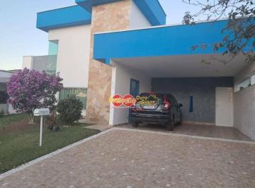 82991d3d129d6ea9c7e9bf961b902ae5842f2225 · Casa Residencial / Condomínio Ville de France