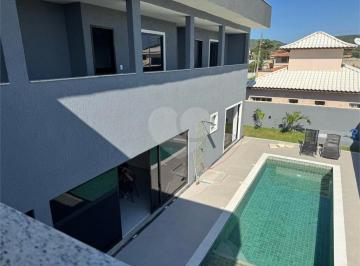 Casa · 216m² · 6 Quartos · Casa com 6 quartos à venda em São josé - RJ